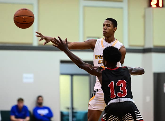 Florida-Boys-Basketball-February-1-2022..-Oldsmar-Christian-vs-Life-Christian-Academy.-Photo-Annette-Wilkerson12